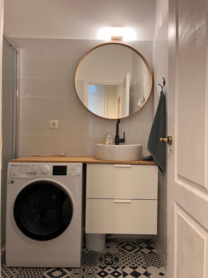 Calm, Artistic Apartment 9Th Distric Central City Будапеща Екстериор снимка